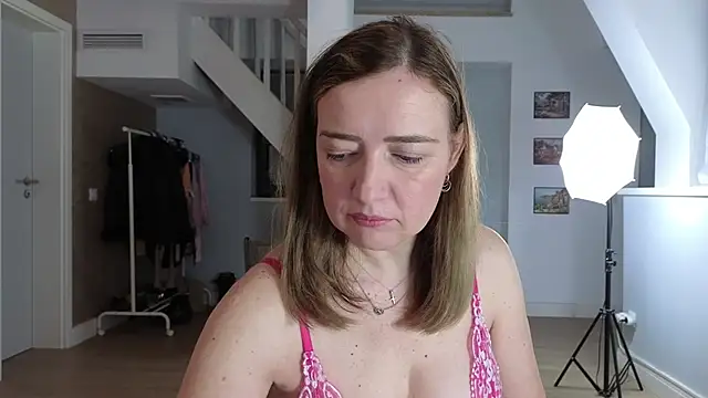 Blue Angel Sweet online show from December 18, 4:18 am