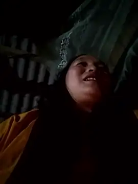 miss-su online show from February 24, 1:20 pm