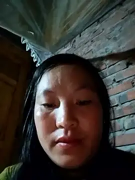 miss-su online show from March 8, 7:50 pm