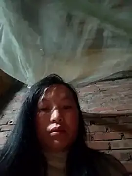 miss-su online show from March 16, 8:02 pm