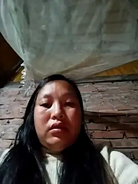 miss-su online show from March 19, 8:35 pm