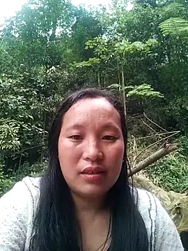 miss-su online show from March 28, 9:20 am