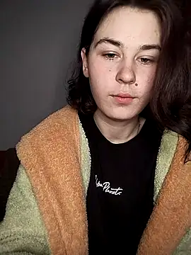 ToryTayler online show from March 15, 11:00 pm