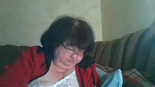 Snapshot of MilaSky5303 chatting on February 12, 11:55 pm MilaSky5303 online show from February 12, 11:55 pm