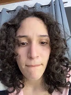 TeensNews18 online show from February 10, 11:20 pm