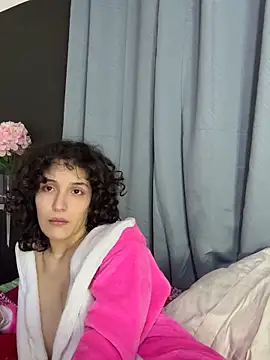 TeensNews18 online show from April 6, 4:46 am