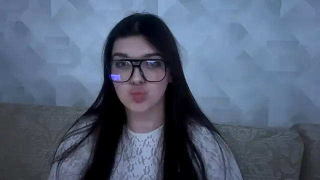 Snapshot of CarylWeatherholtz chatting on November 18, 3:16 pm CarylWeatherholtz online show from November 18, 3:16 pm