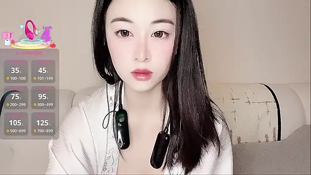 LuLu-Moon online show from September 9, 10:31 pm