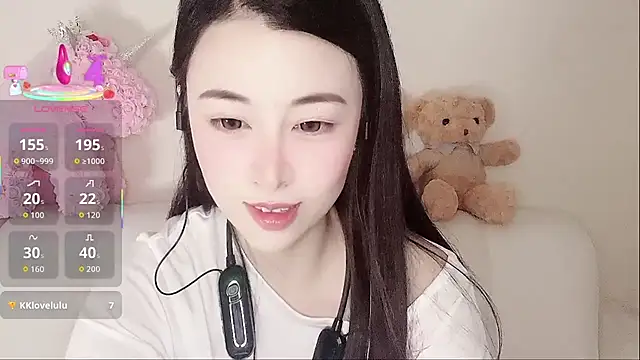 LuLu-Moon online show from October 2, 8:21 am