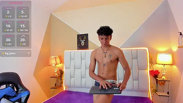 Snapshot of Adan_Oriol chatting on October 4, 4:10 am Adan Oriol online show from October 4, 4:10 am