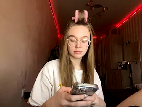 bellameow88 online show from November 27, 6:04 am