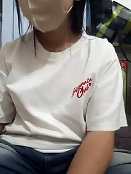 Mainay0033 online show from November 15, 10:45 am