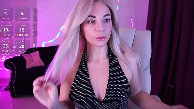 BellaRayyy online show from February 22, 9:02 pm