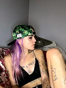 ittybittymeryssa online show from November 19, 11:21 am