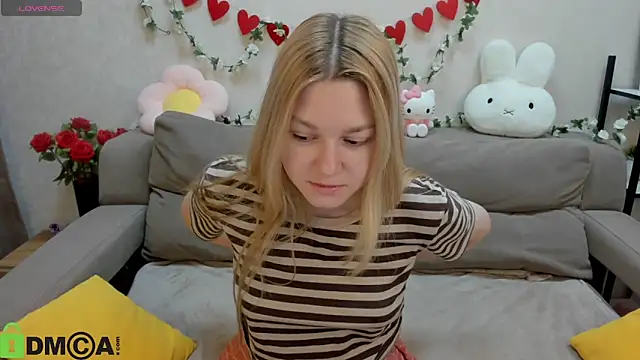 Sylvia Ortiz online show from March 13, 1:01 am