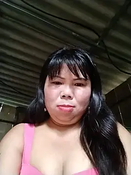 Snapshot of lusy-00 chatting on July 9, 1:09 am lusy-00 online show from July 9, 1:09 am