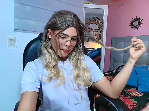 stewart mateo  online show from December 18, 2:17 am