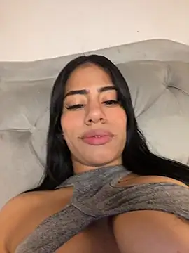 Catalinajones2 online show from October 8, 2:58 pm