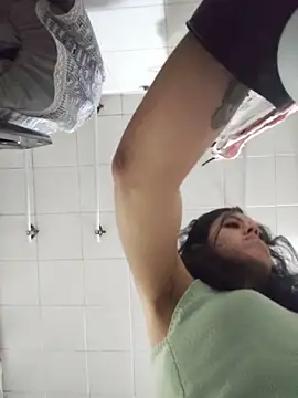 Snapshot of Queen_Ashly chatting on November 13, 12:53 am Queen Ashly online show from November 13, 12:53 am