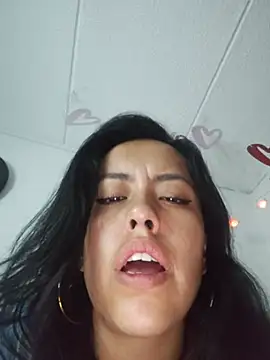 Queen Ashly online show from March 9, 1:53 am