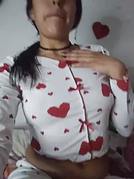 Queen Ashly online show from April 18, 3:10 am