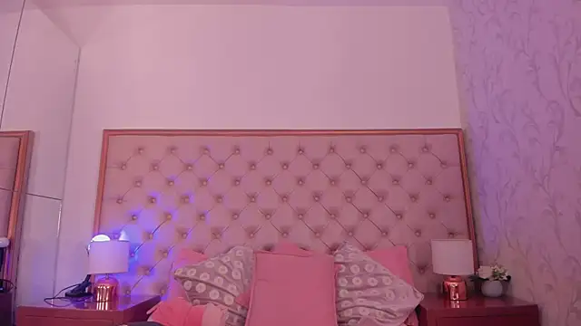 sweetabbey online show from October 23, 2:00 am