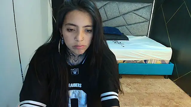 LiaMonroee  online show from November 19, 11:43 am