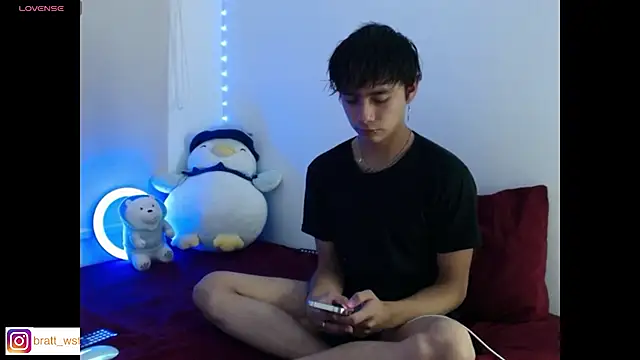 Noah Blaze online show from December 17, 3:01 am