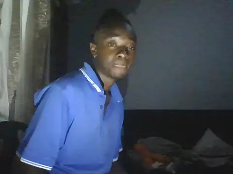 Snapshot of Nykho17 chatting on October 23, 8:51 pm Nykho17 online show from October 23, 8:51 pm