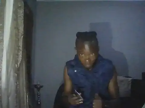 Snapshot of Nykho17 chatting on October 31, 6:31 pm Nykho17 online show from October 31, 6:31 pm