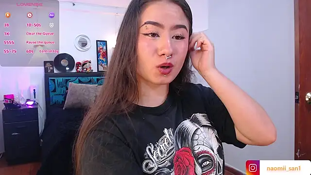 naomii san online show from September 8, 8:52 pm