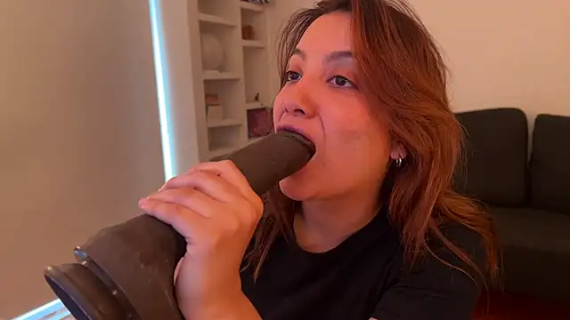 annaxxxb online show from October 9, 1:53 pm