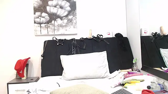 DonnaJoness online show from October 20, 6:41 pm