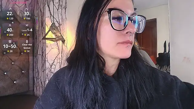 Zami Escobar of online show from November 23, 6:30 pm