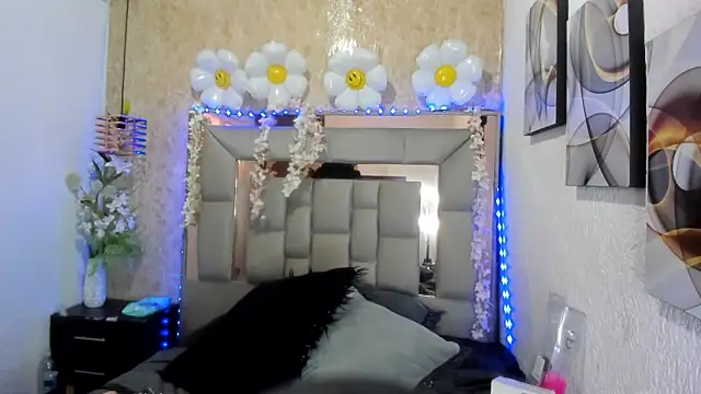 Candy Hott7 online show from October 10, 2:05 pm