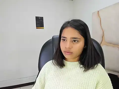 Snapshot of ScarletDoll chatting on November 9, 3:27 am ScarletDoll online show from November 9, 3:27 am