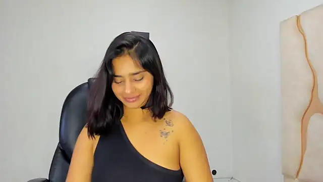 Snapshot of ScarletDoll chatting on November 14, 3:49 am ScarletDoll online show from November 14, 3:49 am