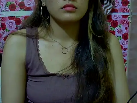 Amira90 online show from September 9, 2:05 pm