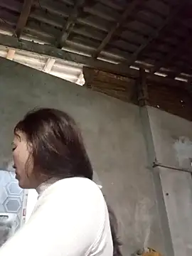 Snapshot of Fienjr chatting on March 16, 11:42 pm Fienjr online show from March 16, 11:42 pm