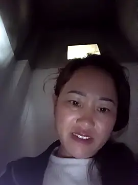 Snapshot of Fienjr chatting on March 20, 11:20 pm Fienjr online show from March 20, 11:20 pm