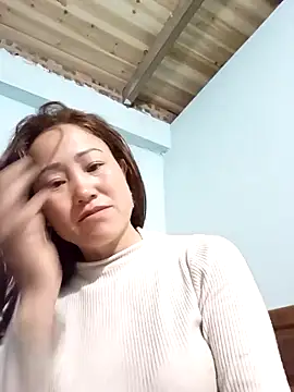 Snapshot of Fienjr chatting on March 21, 11:08 pm Fienjr online show from March 21, 11:08 pm