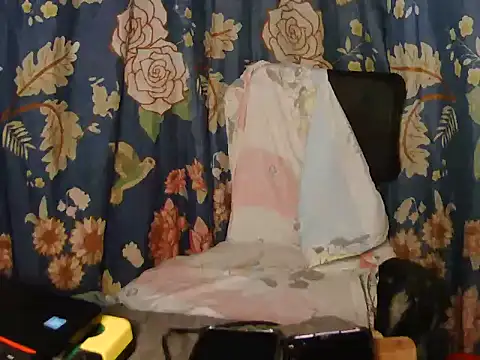 sweet candiceee online show from February 10, 6:12 pm