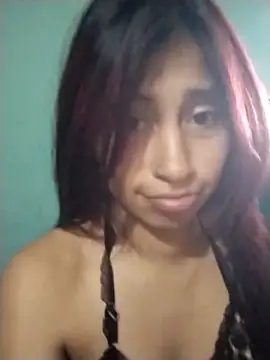 Snapshot of Pocahontas_tw chatting on November 1, 2:30 pm Pocahontas tw online show from November 1, 2:30 pm