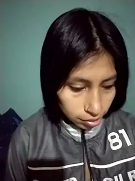 Snapshot of Pocahontas_tw chatting on December 20, 7:54 pm Pocahontas tw online show from December 20, 7:54 pm