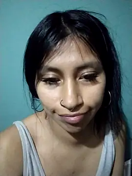 Snapshot of Pocahontas_tw chatting on January 19, 2:10 pm Pocahontas tw online show from January 19, 2:10 pm