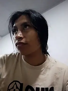 Snapshot of Pocahontas_tw chatting on March 1, 3:52 am Pocahontas tw online show from March 1, 3:52 am