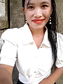 Snapshot of rubi_bae chatting on October 12, 6:45 am rubi bae online show from October 12, 6:45 am