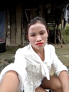 Snapshot of rubi_bae chatting on October 28, 3:32 am rubi bae online show from October 28, 3:32 am