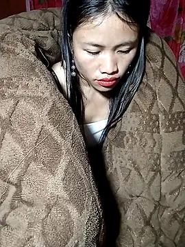 Snapshot of rubi_bae chatting on March 7, 12:18 am rubi bae online show from March 7, 12:18 am