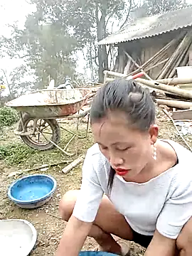 Snapshot of rubi_bae chatting on March 17, 2:38 am rubi bae online show from March 17, 2:38 am